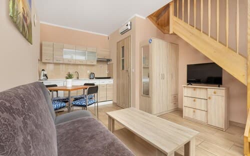Comfortable 2-level Apartments Close to the Beach