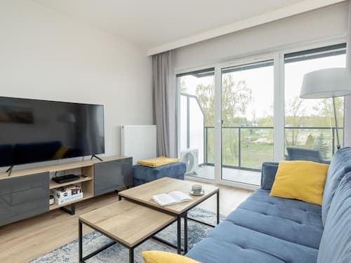 Apartment With a View of the River, Pool and Sauna