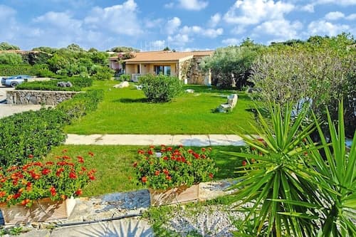Apartment in Palau Near Surfing Paradise