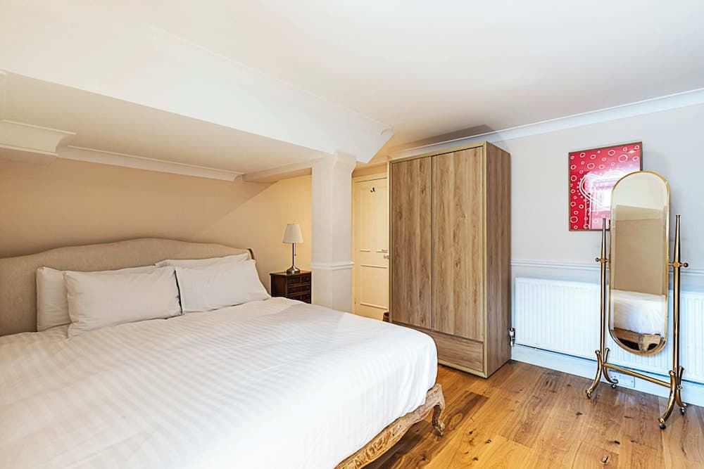 Charming London Retreat