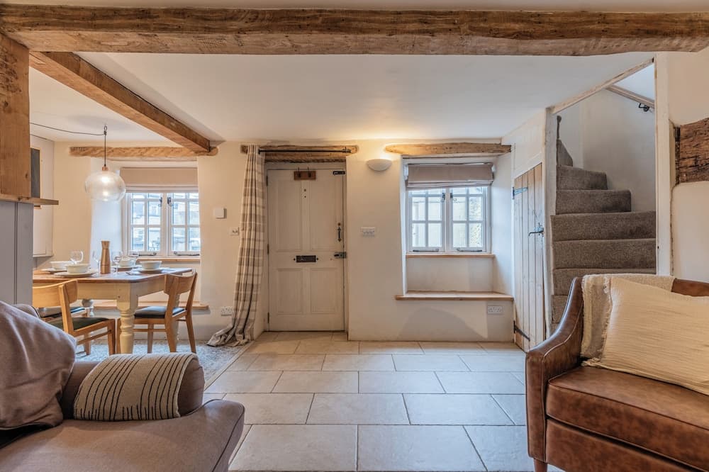 The Gamekeeper's Cottage-Stunning 2 Bed