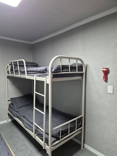 Gangnam Seven Hostel