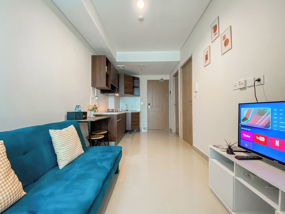 Comfort And Well Furnished 2Br Tamansari Iswara Apartment