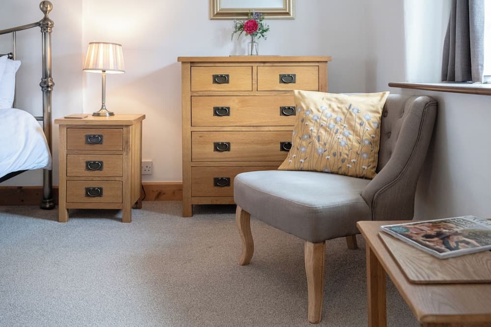 Maple Cottage - Beautiful 2BD Retreat