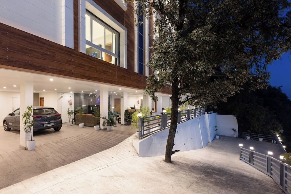 Konaklama yerinin ön cephesi