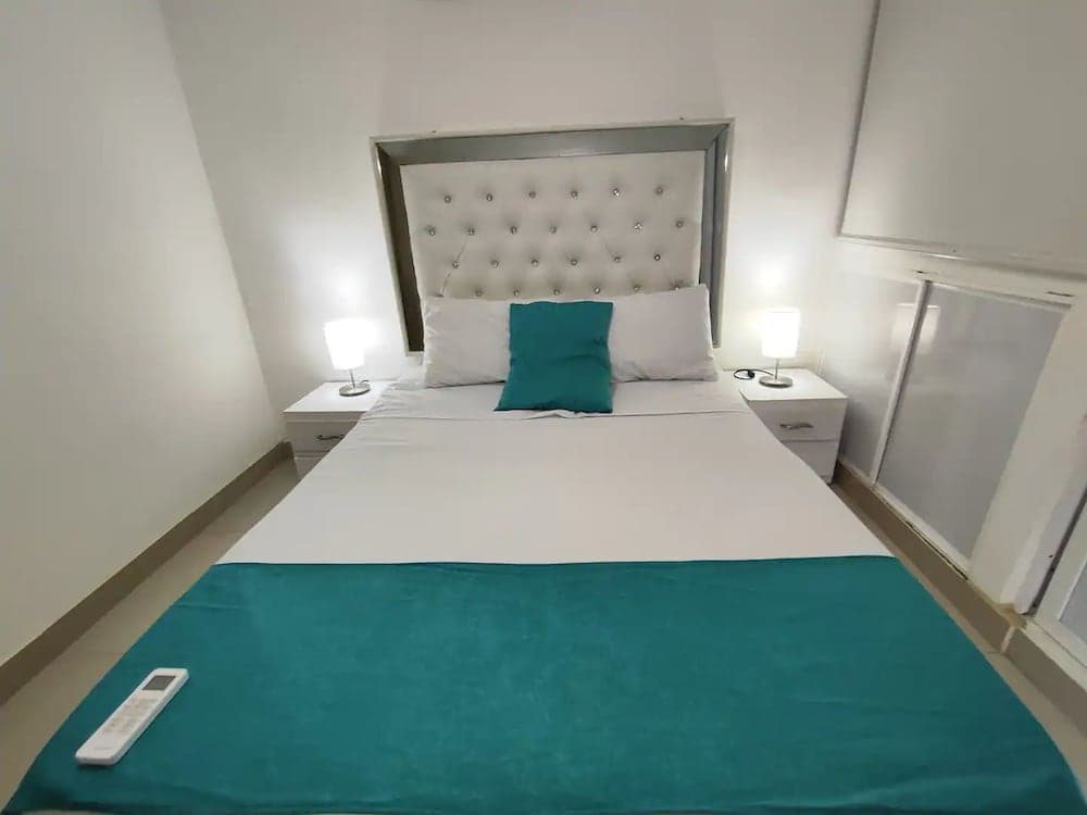 EM2-1 APARTAMENTO EN ZONA RESIDENCIAL