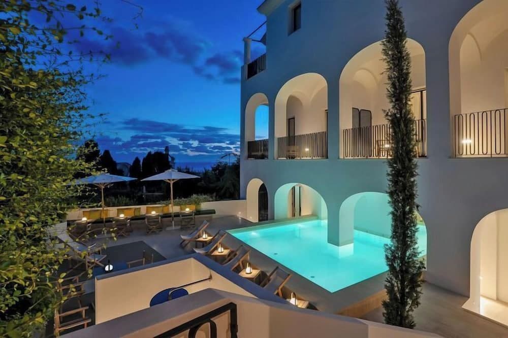 Villa Certosa Capri Boutique Hotel