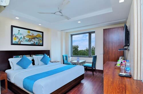 Hotel Neu Villa - Airport Pickup