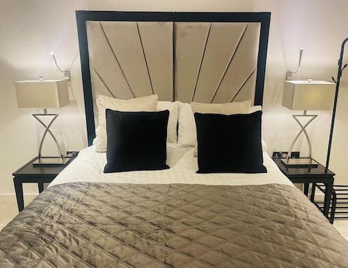 St Albans City Retreat - 2 Bed Apartment