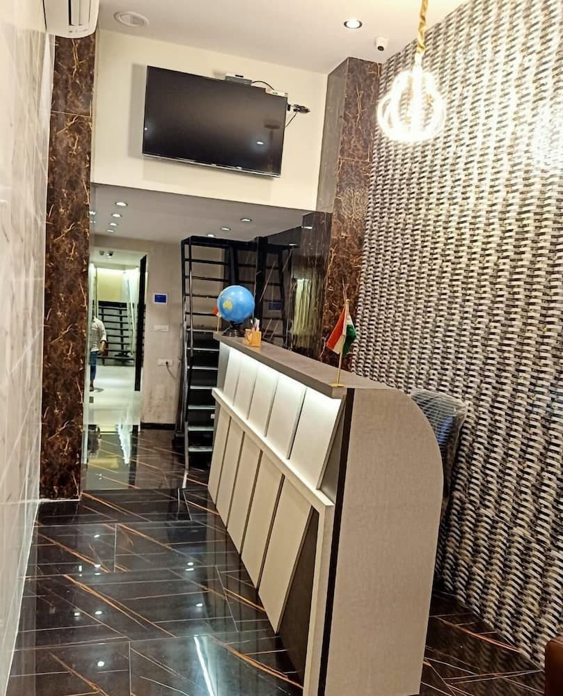 Powai Inn By Glitz Hotels