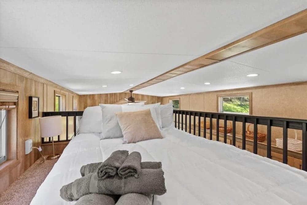 Farm Stay Pool 15min to Chattanooga