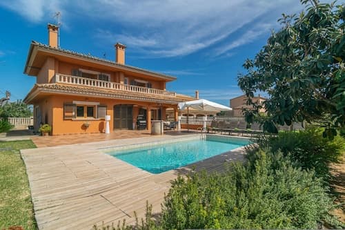 Paradise 88 in Son Ferrer