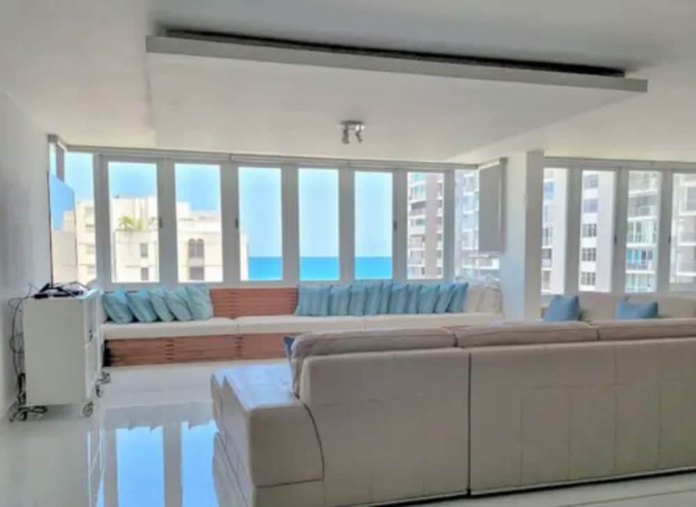 Luxury Aptos Carolina PR