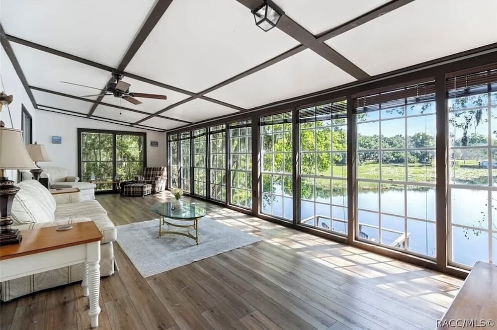 Güneşlenme verandası