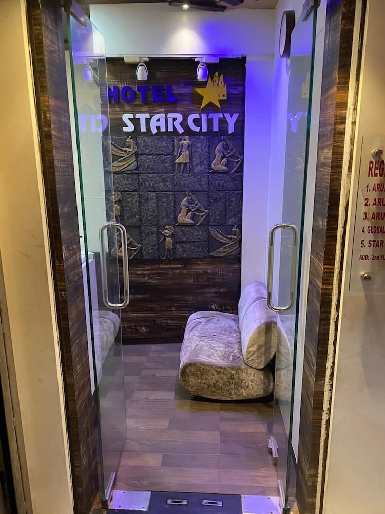 Hotel Star City
