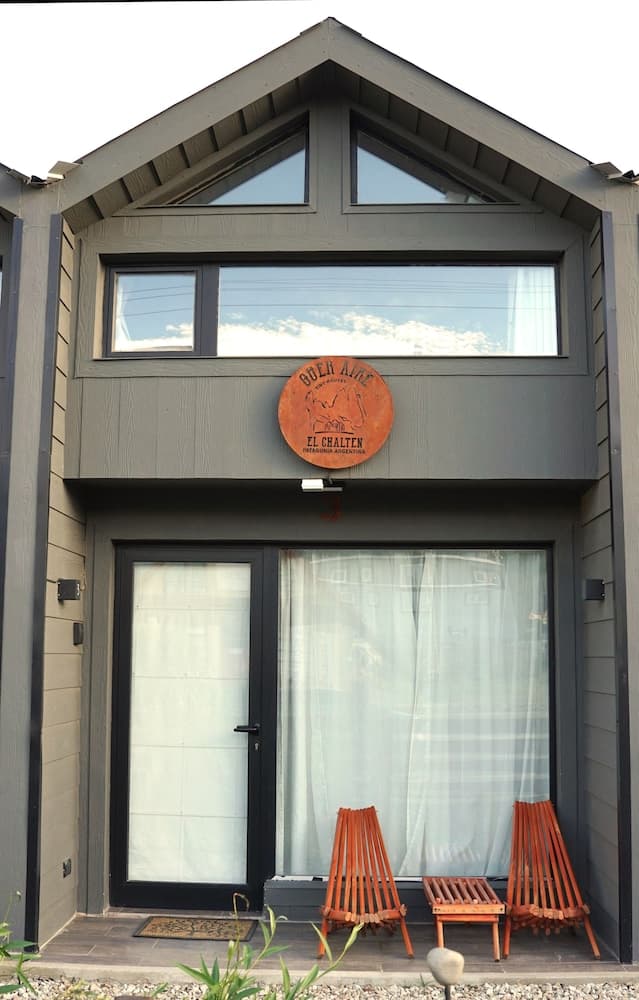 Konaklama yerinin ön cephesi