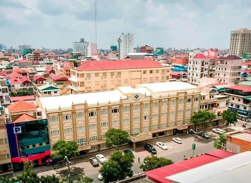 Le President Hotel
