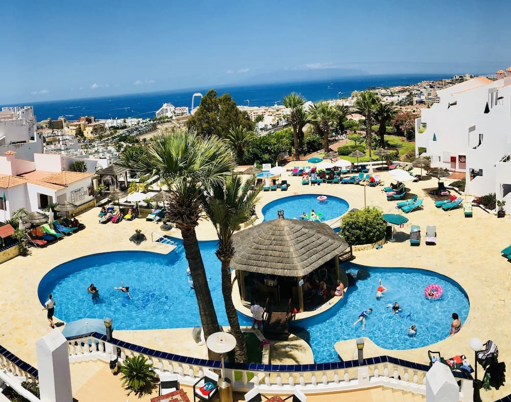 Regency Torviscas Apartments Suites