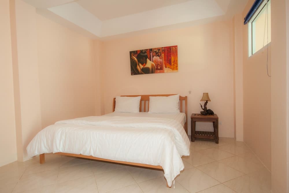 Narnia Resort Pattaya 2