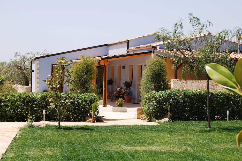 Terre Iblee Resort