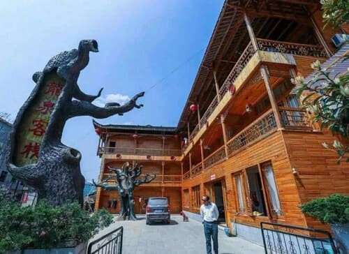 Zhang Jiajie Longquan Inn