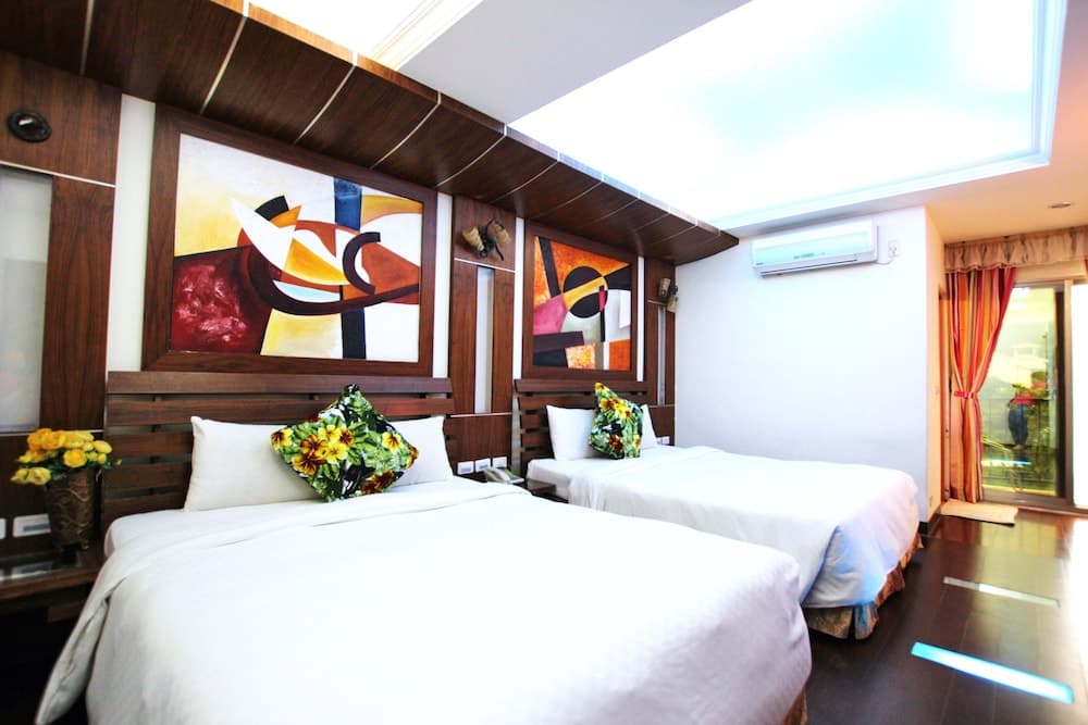 Seashell Bay Hotel