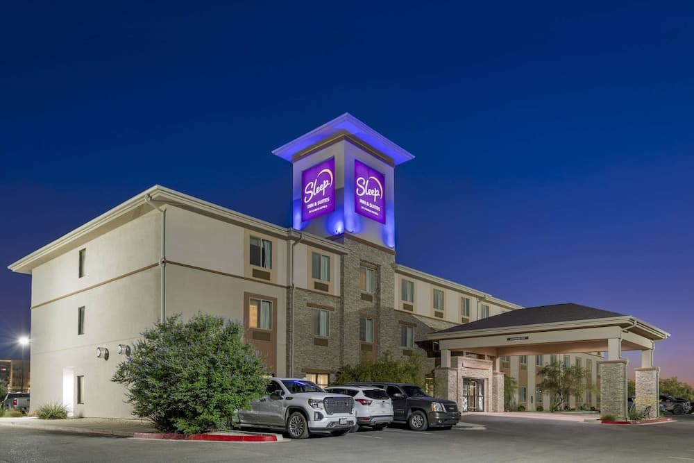 Sleep Inn & Suites Carlsbad Caverns Area