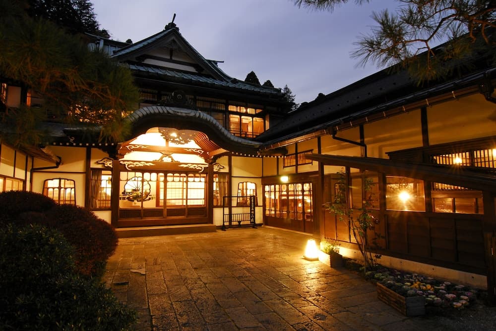 Hakone Kowakien Mikawaya Ryokan