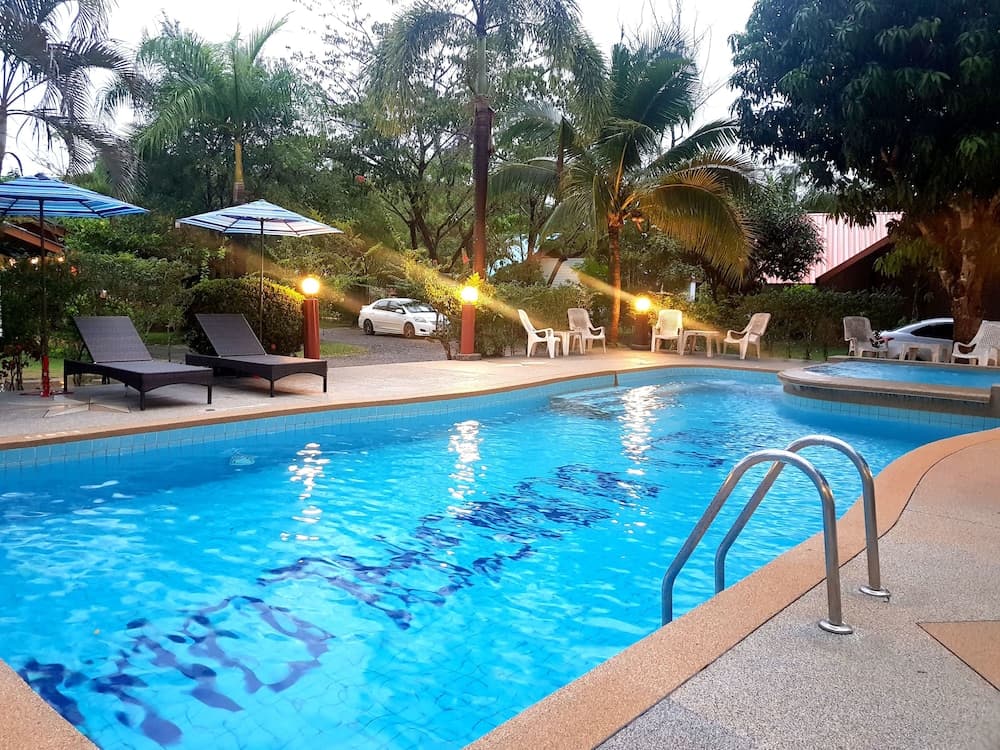 Mild Garden View Resort