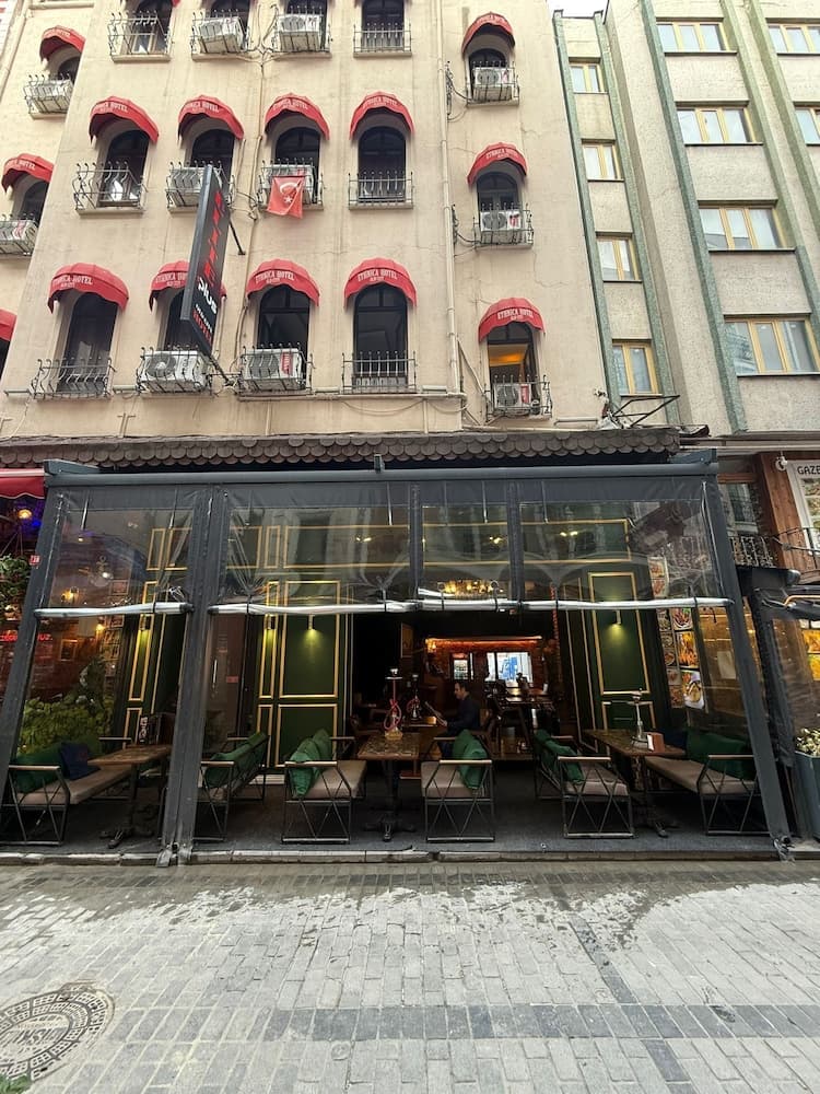 Ethnica Hotel Old City
