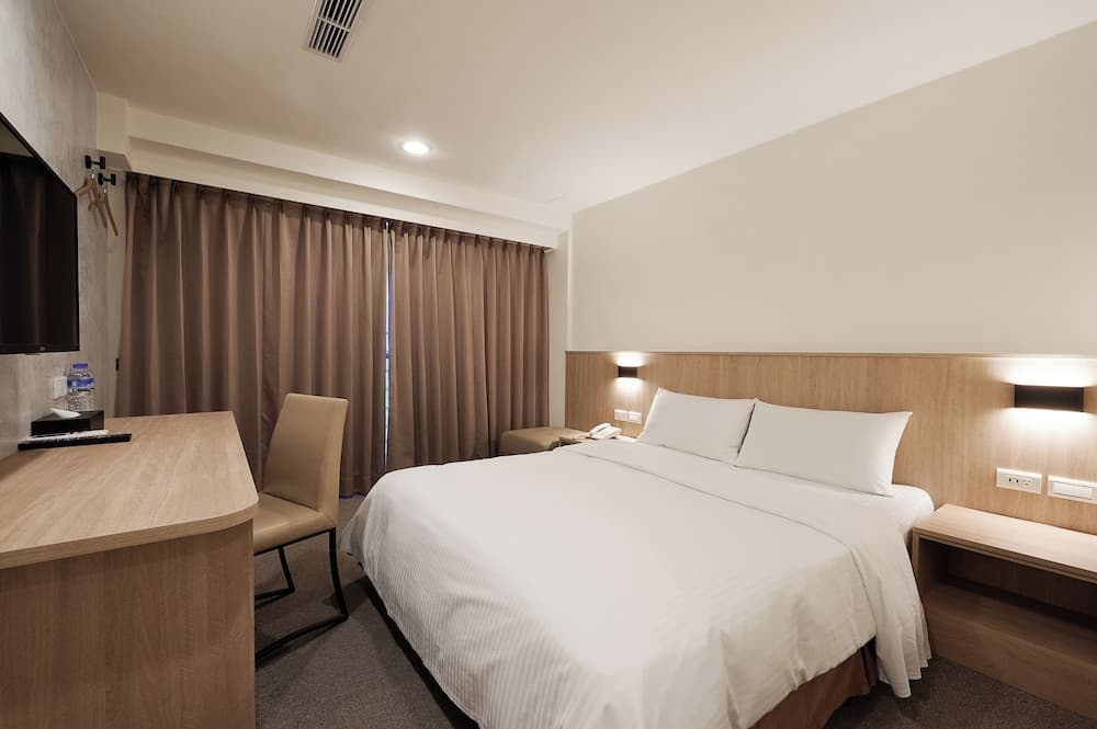 Nei Jiang Hotel