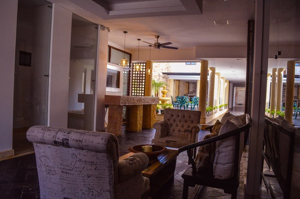 Lobi dinlenme salonu