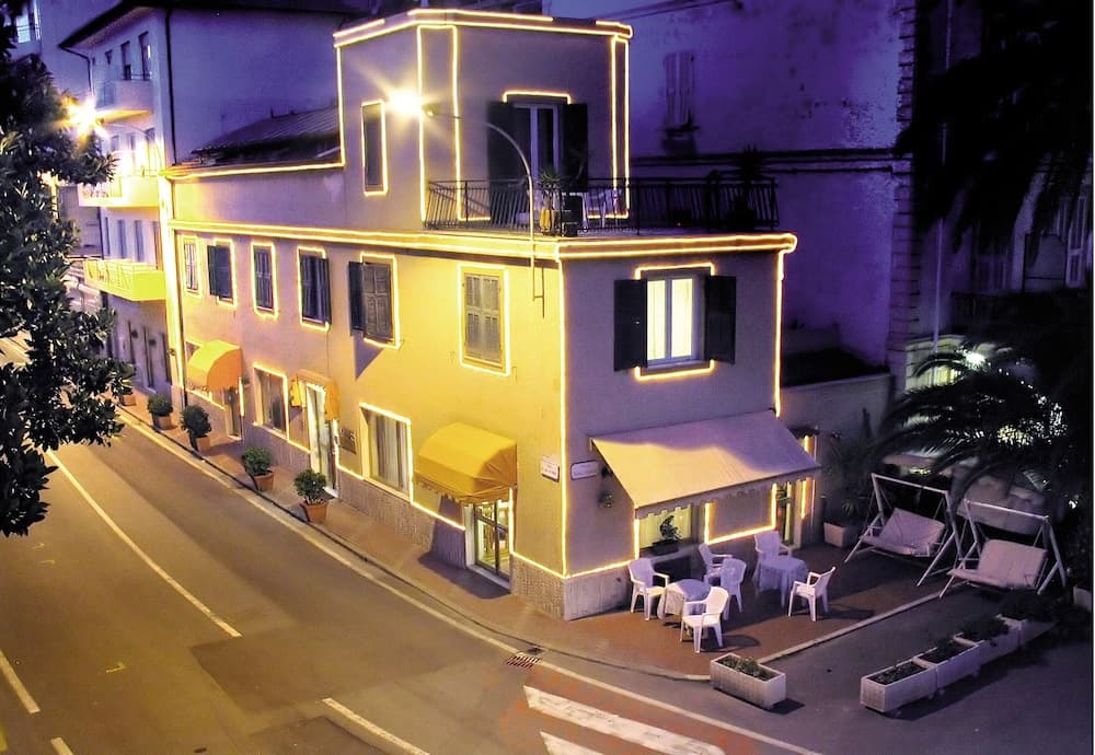 Hotel Savoia