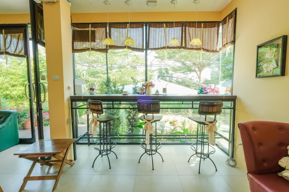 Lobi dinlenme salonu