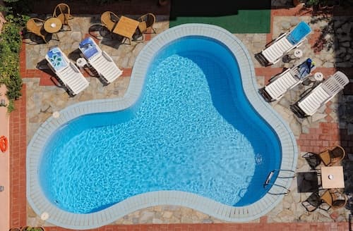 Cleopatra Apartments