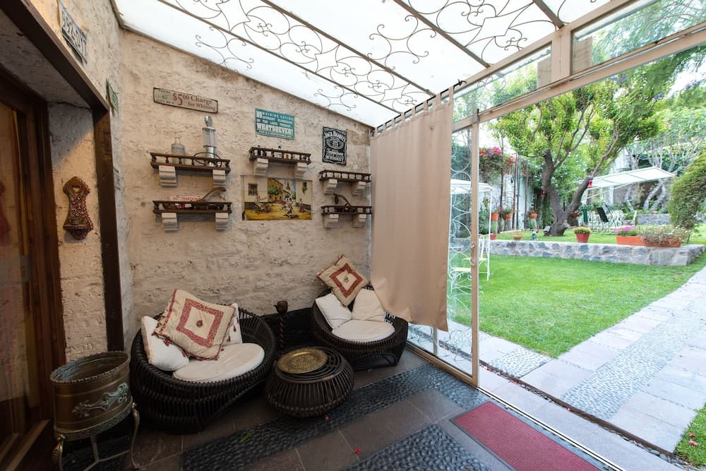 Lobi dinlenme salonu