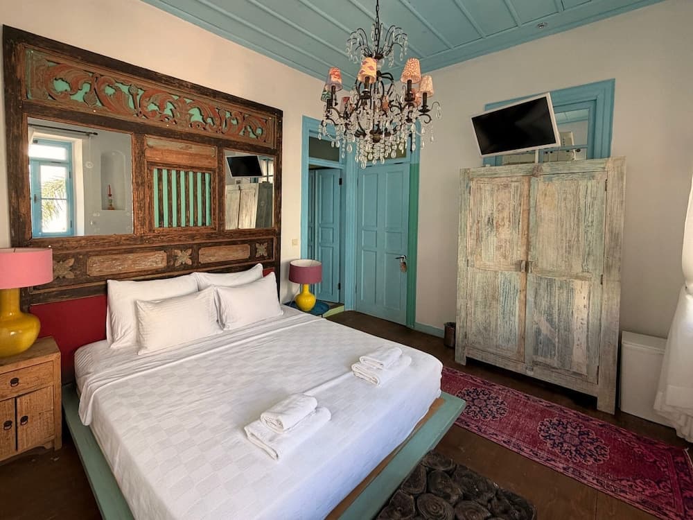 Marge Hotel (12+ Yetişkin Oteli)