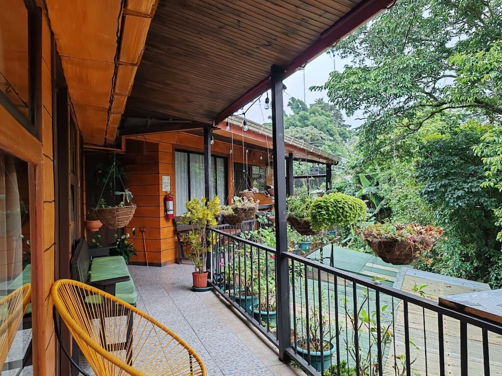 Cabinas El Pueblo - Hostel