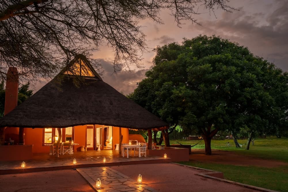 Konaklama yerinin ön cephesi