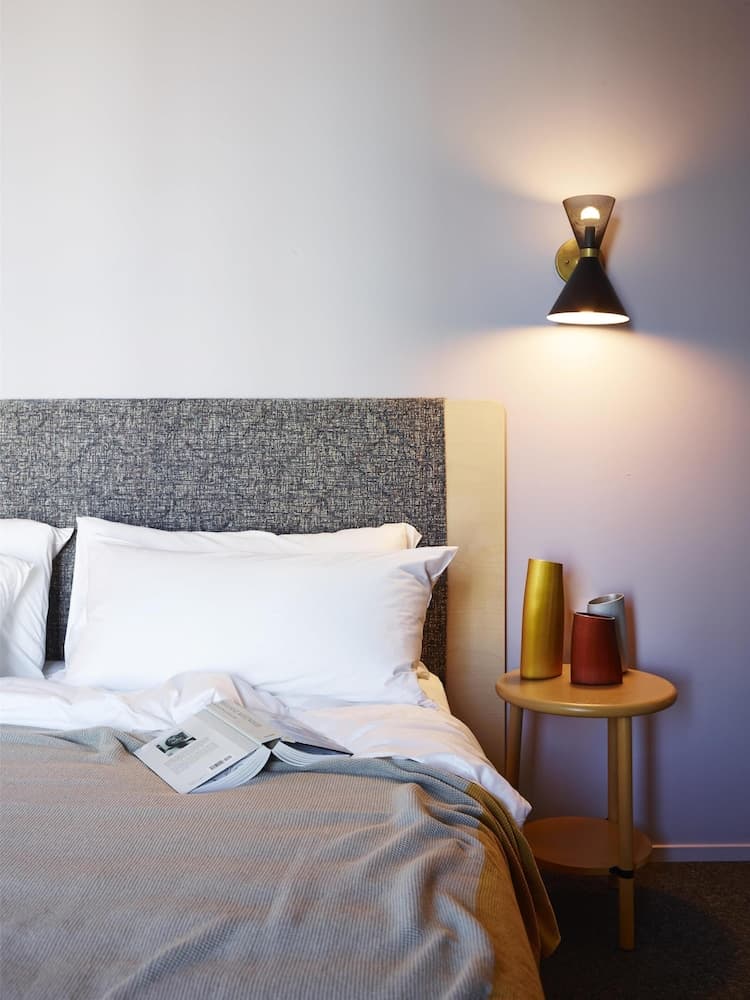 Alex Hotel
