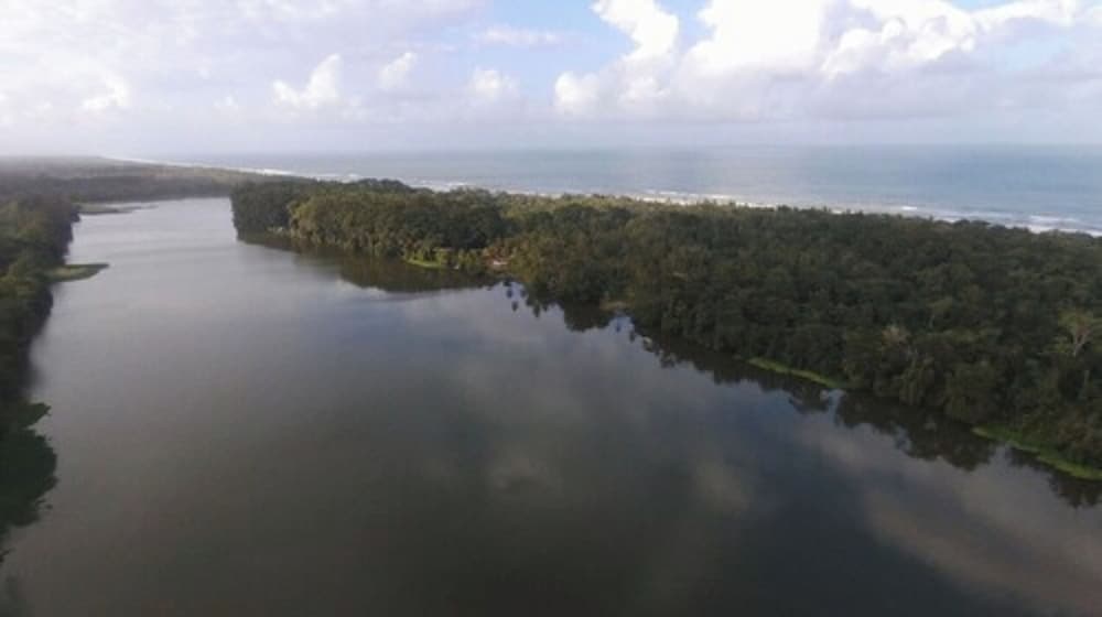 Lirio Lodge