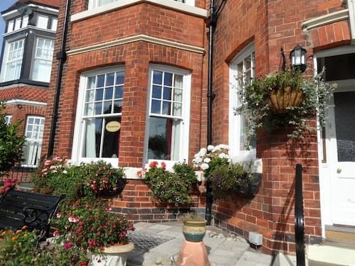 Glenora Guest House