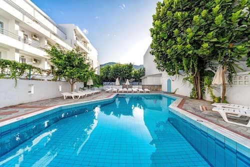 Iro Hotel