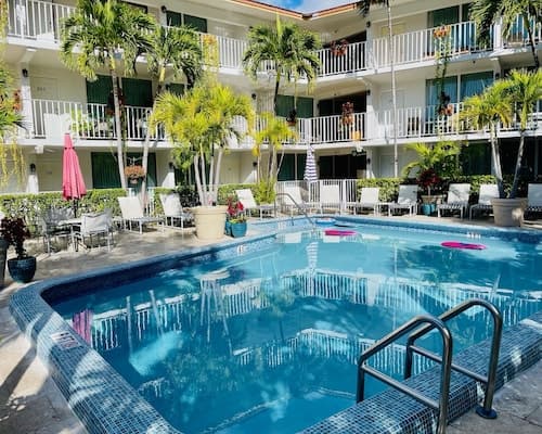 Ocean Mile Hotel