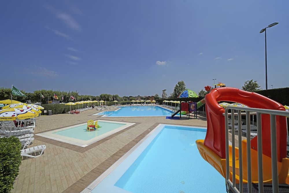 Çocuklar için oyun alanı - dış mekân