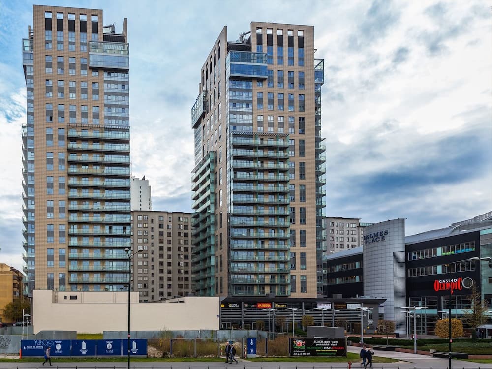 Chopin Apartments Platinum Towers