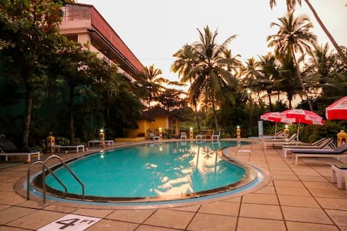 Carina Beach Resort