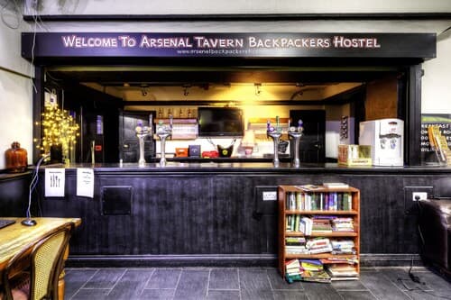 Arsenal Tavern Backpackers