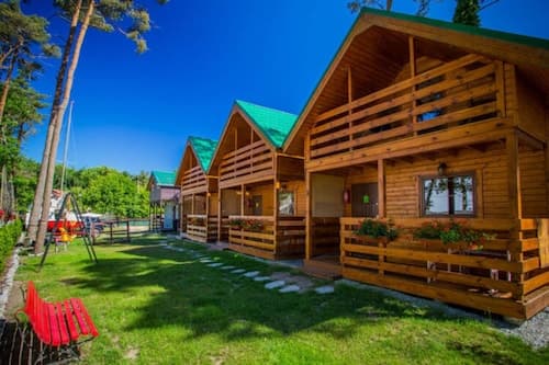 Year-round Holiday House With a Terrace, Near the Sea, Pustkowo