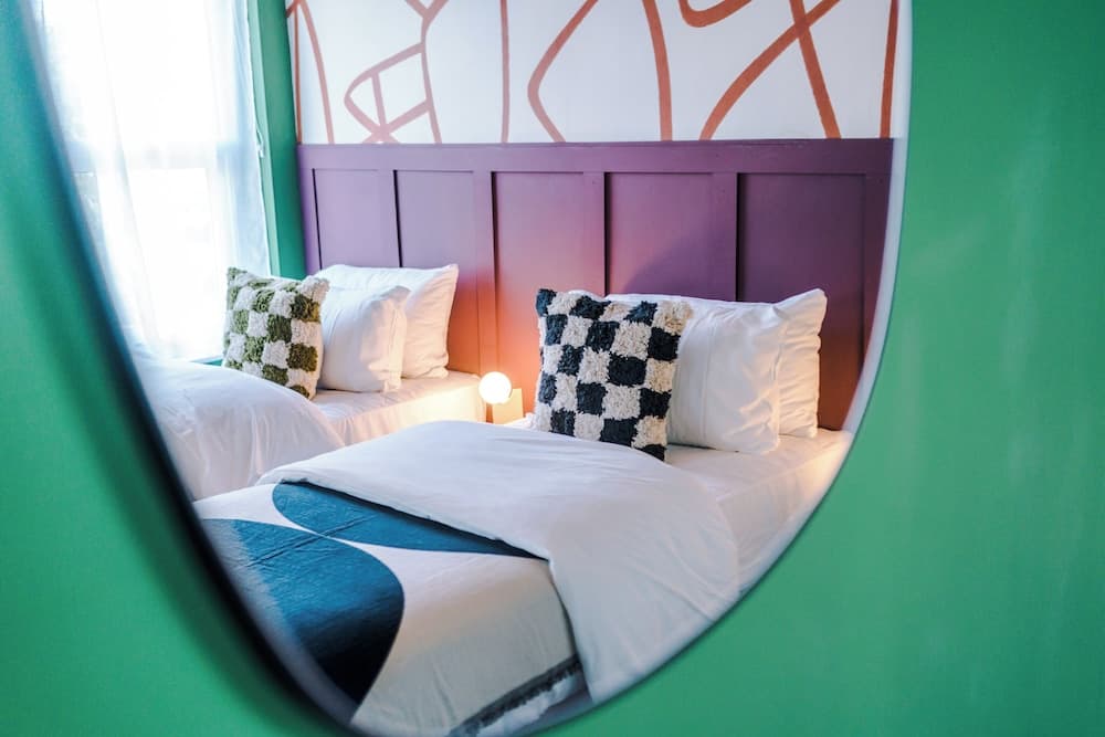 Modern 4-Bedroom in Manchester